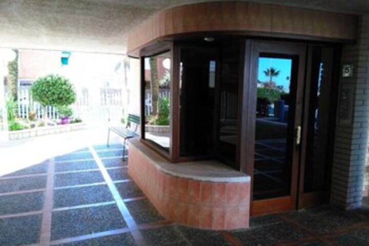 Hotel 6 of 14