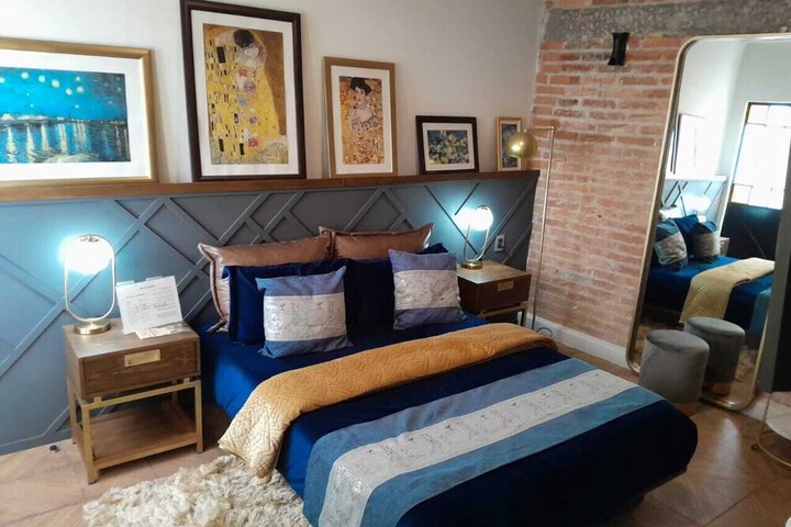 Room 22 of 40