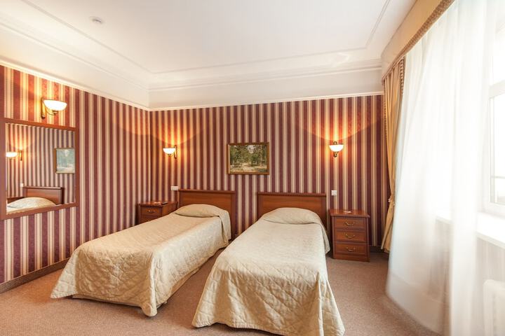 Room 18 of 64