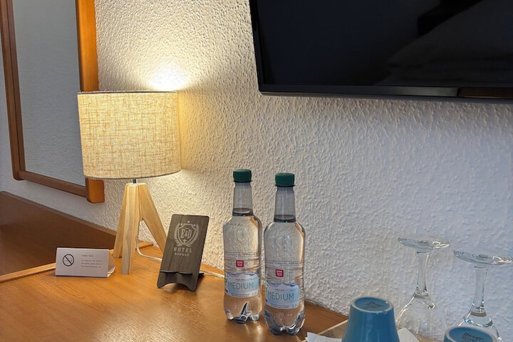 Room 31 of 63
