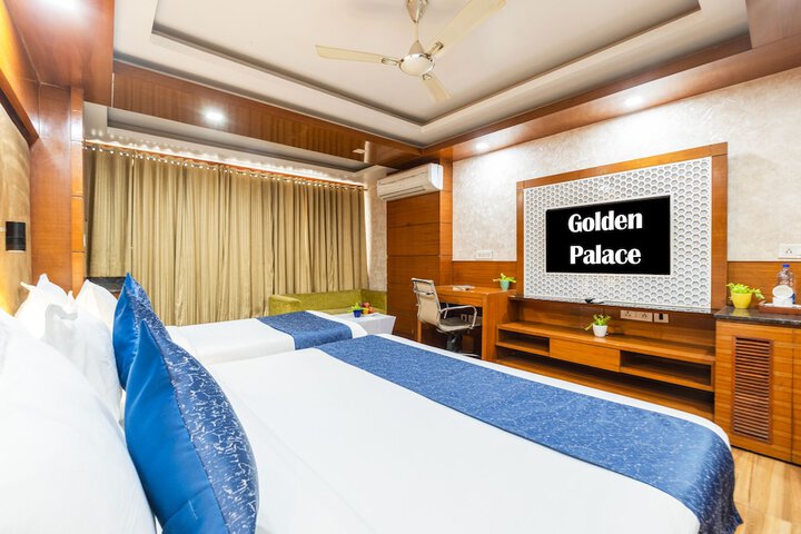Room 42 of 76