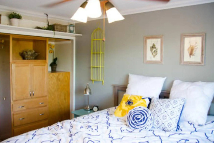 Room 5 of 19