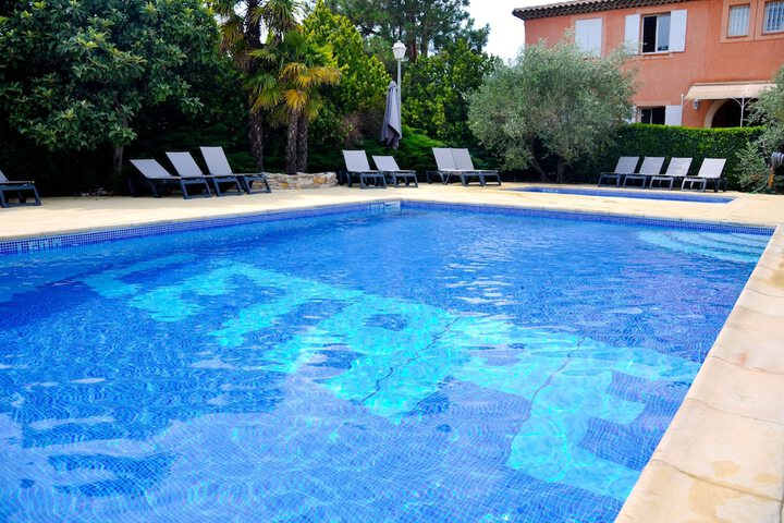 Pool 19 of 46