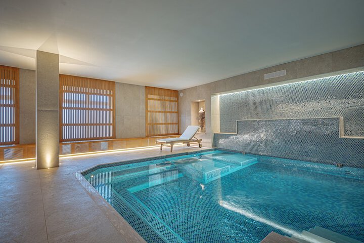 Spa 107 of 211