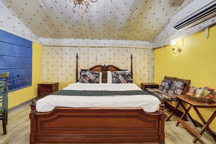 Room 7 of 10