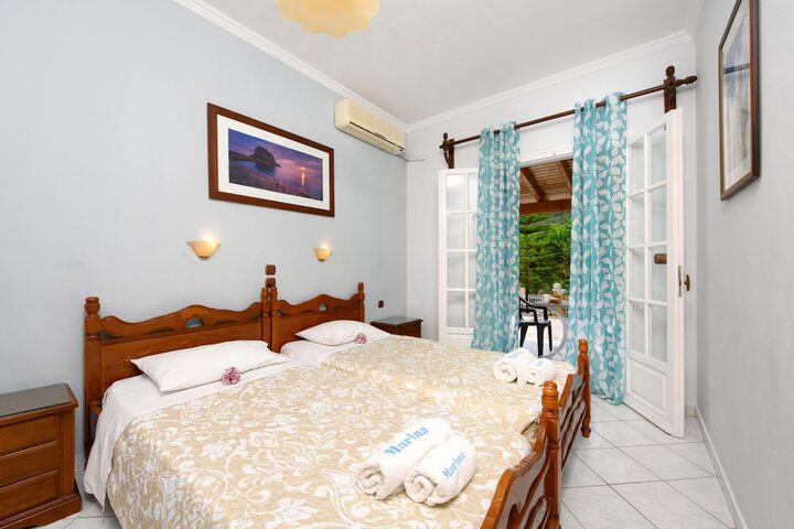 Room 4 of 56