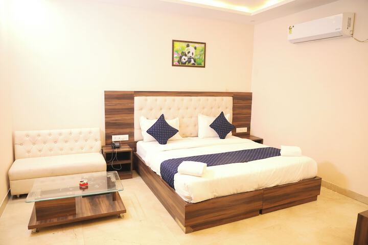 Room 21 of 109