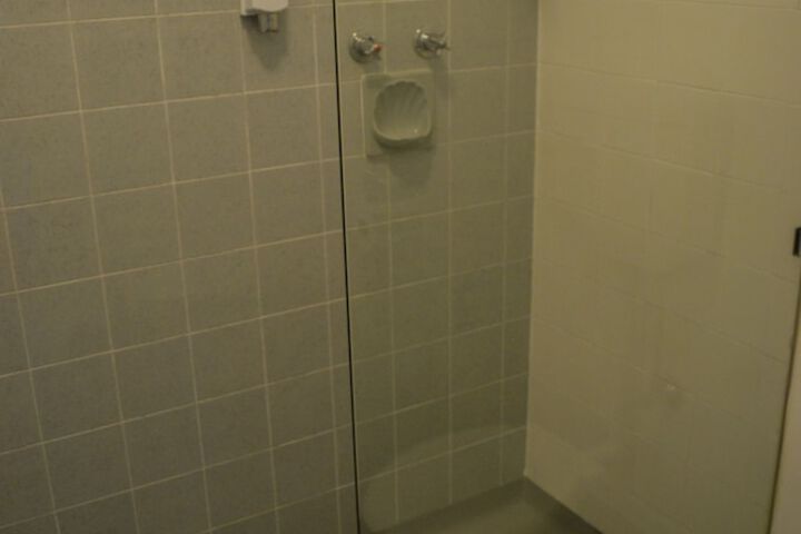 Room 37 of 44