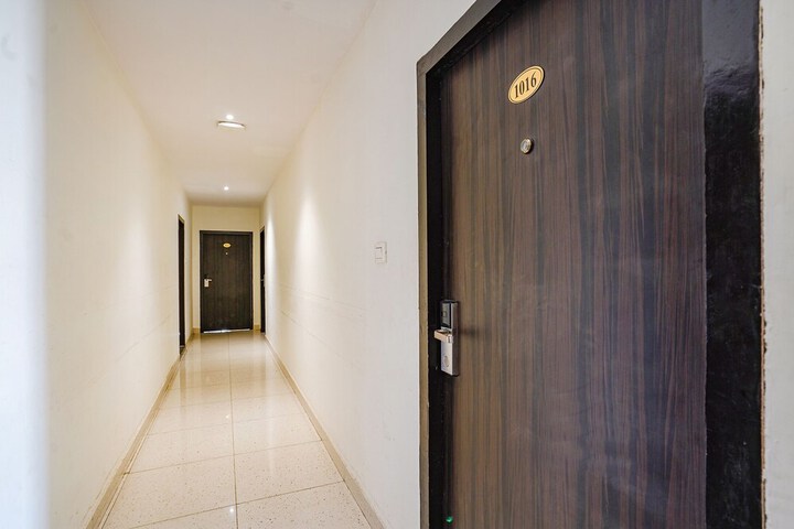 Hotel Interior 3 of 34