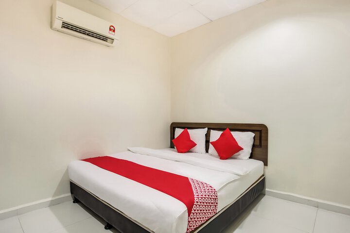 Room 30 of 54