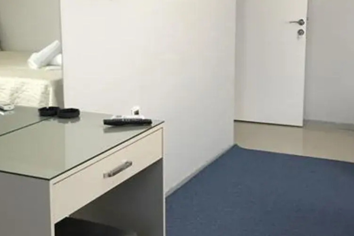 Room 2 of 13