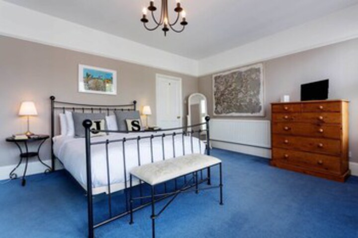 Room 29 of 31