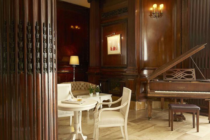 Lobby Entry