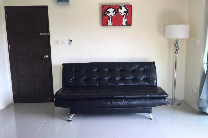Room 18 of 99