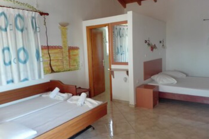 Room 17 of 17