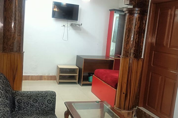 Room 20 of 38