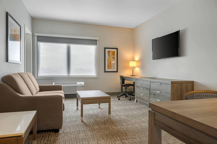 Room 65 of 120