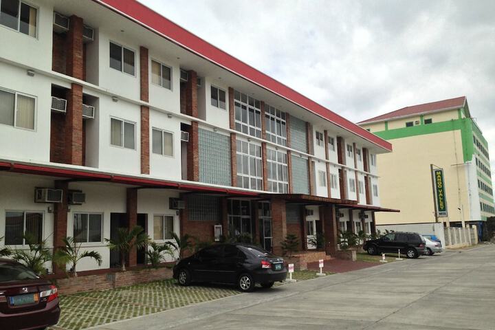 Hotel 72 of 72