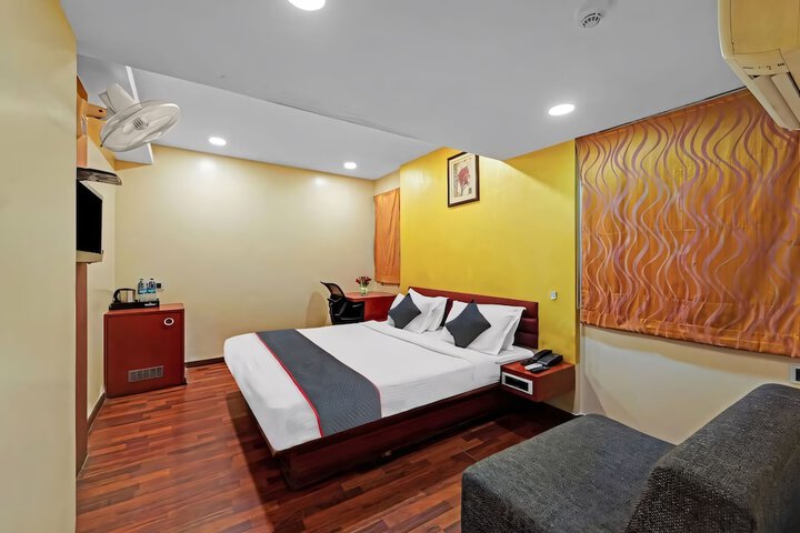 Room 10 of 22