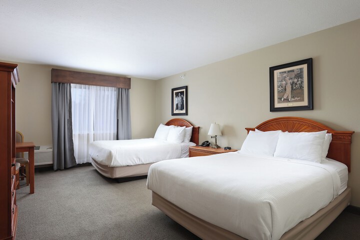 Standard Double Room (4 of 4)
