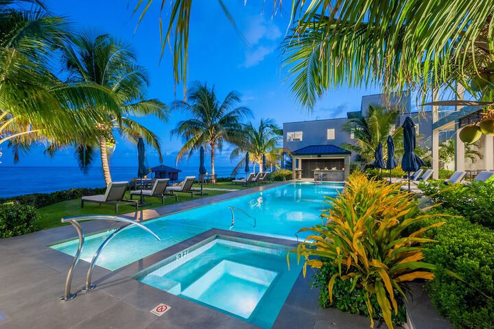 Pool 51 of 69