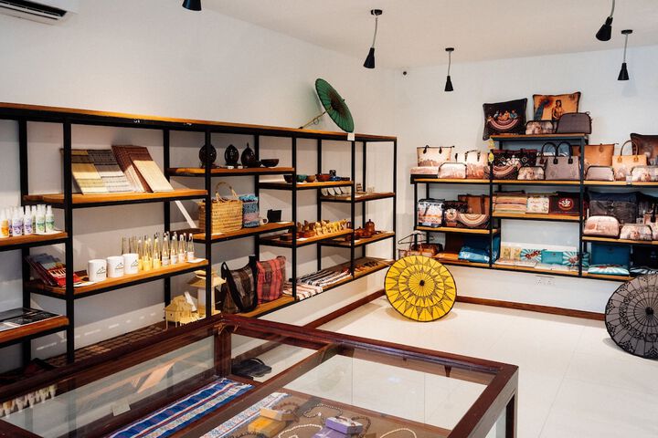 Gift Shop 40 of 88