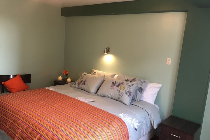 Room 26 of 34