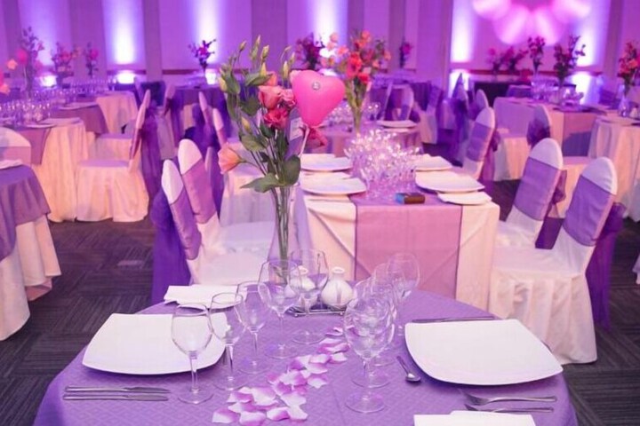 Ballroom/Hall 37 of 39