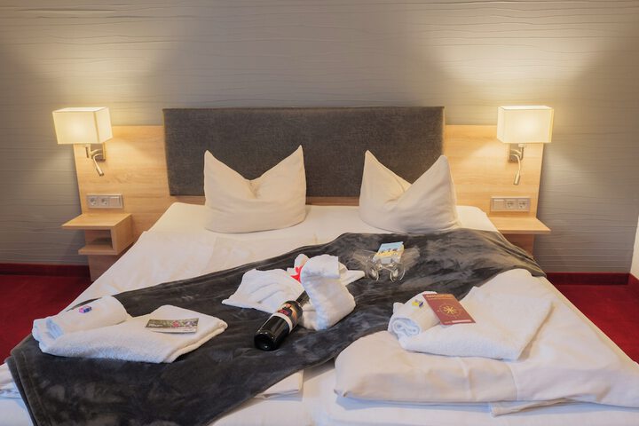 Room 10 of 40