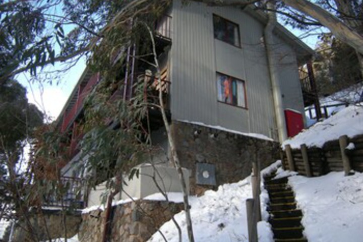 Property Grounds 20 of 32