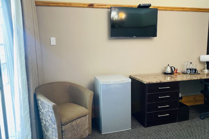 Room 9 of 46