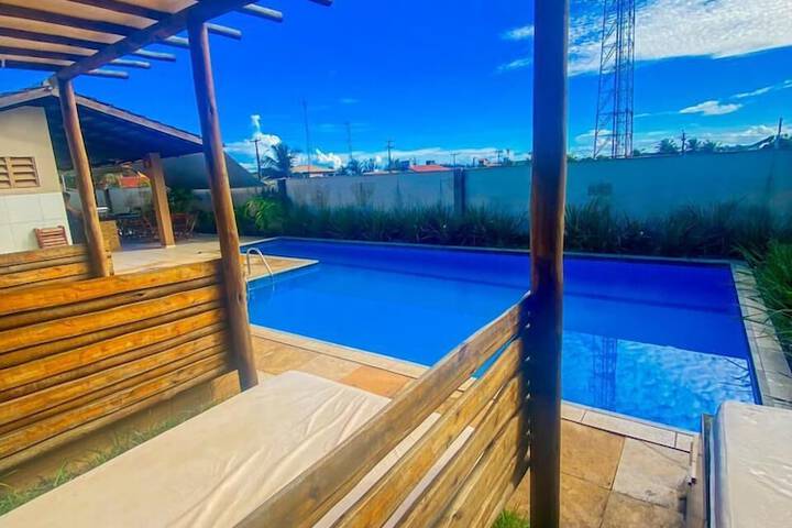Pool 7 of 10