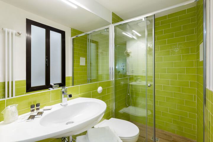 Bath Interior