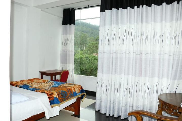 Room 15 of 67