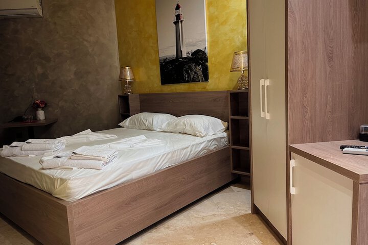 Room 7 of 58
