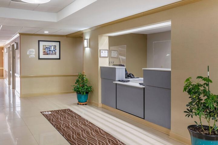 Hotel Lobby