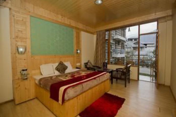 Room 17 of 26