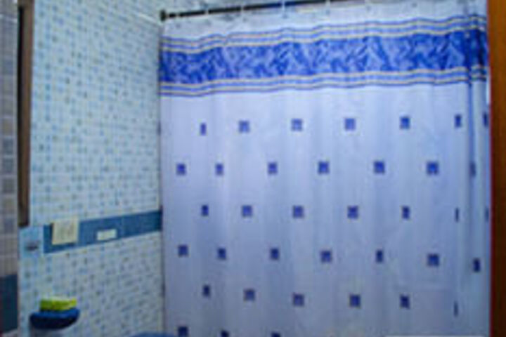 Room 2 of 23