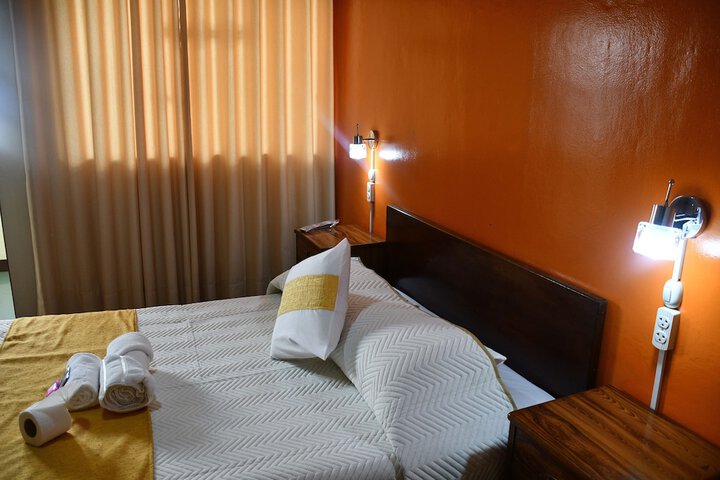 Room 3 of 72