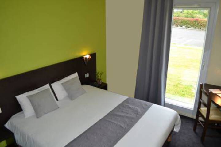 Brit Hotel Lunotel (aka Restaurant Lunotel)