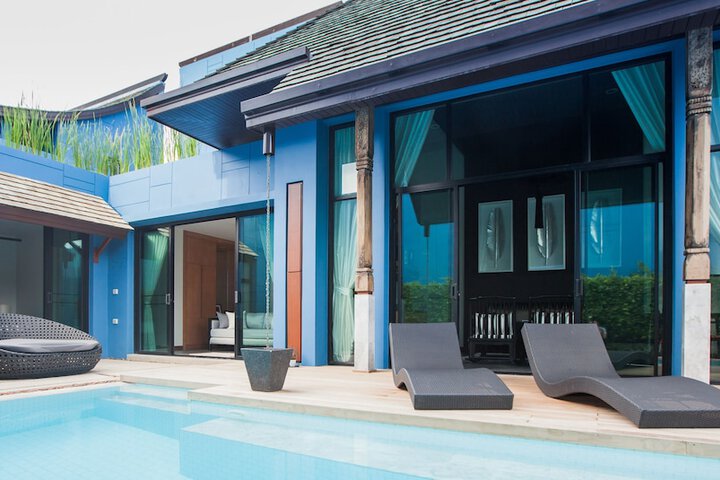 Pools & Facilities