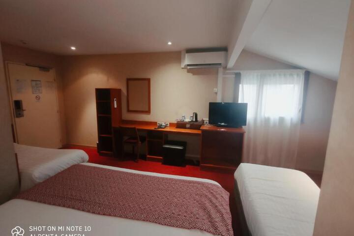 Photo 7