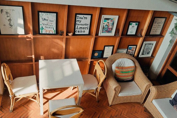 Room 11 of 25