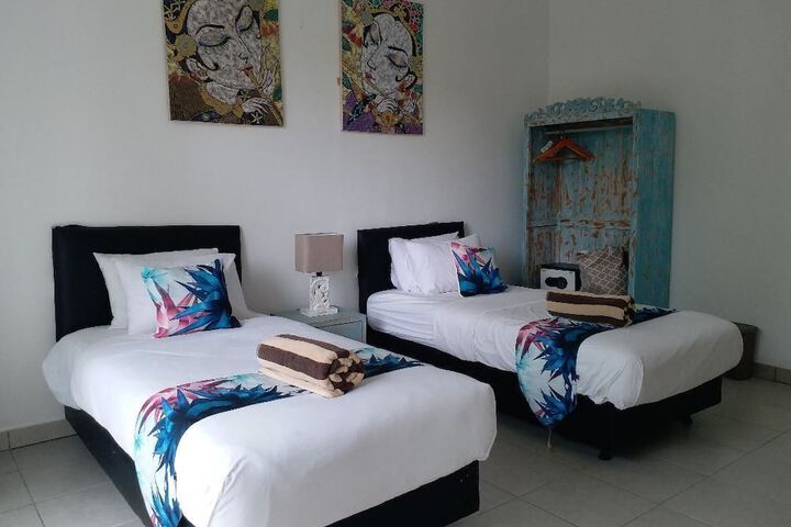 Room 4 of 45