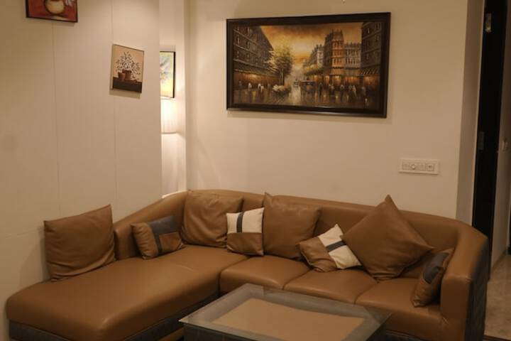 Room 34 of 49