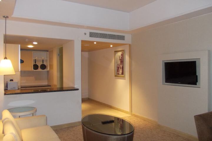 Room 22 of 59