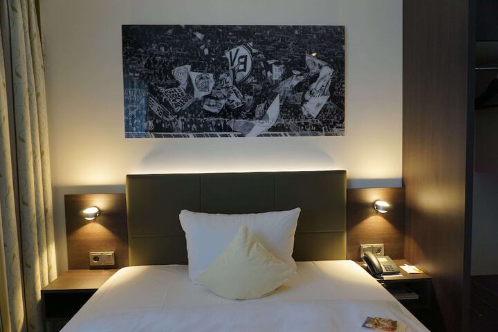Room 6 of 46