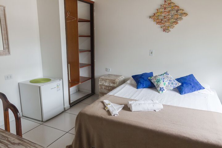 Room 15 of 99