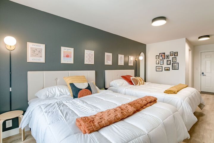 Room 10 of 41