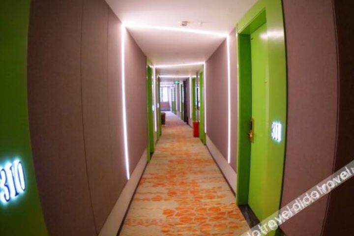 Hotel Interior 7 of 16